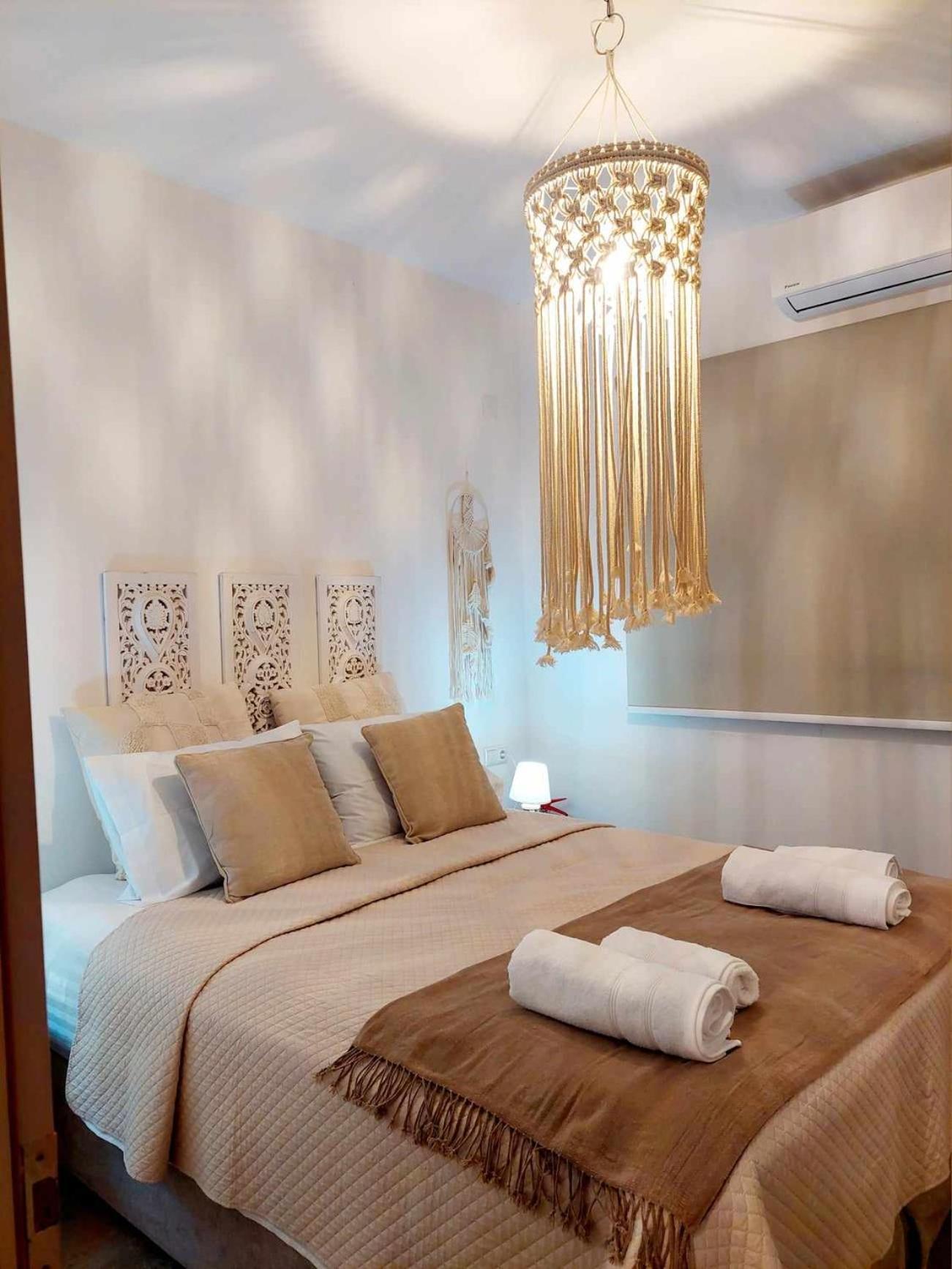 Maya Apartments, Modern And Convenient Apartments With Private Parking Σκιάθος Πόλη Εξωτερικό φωτογραφία