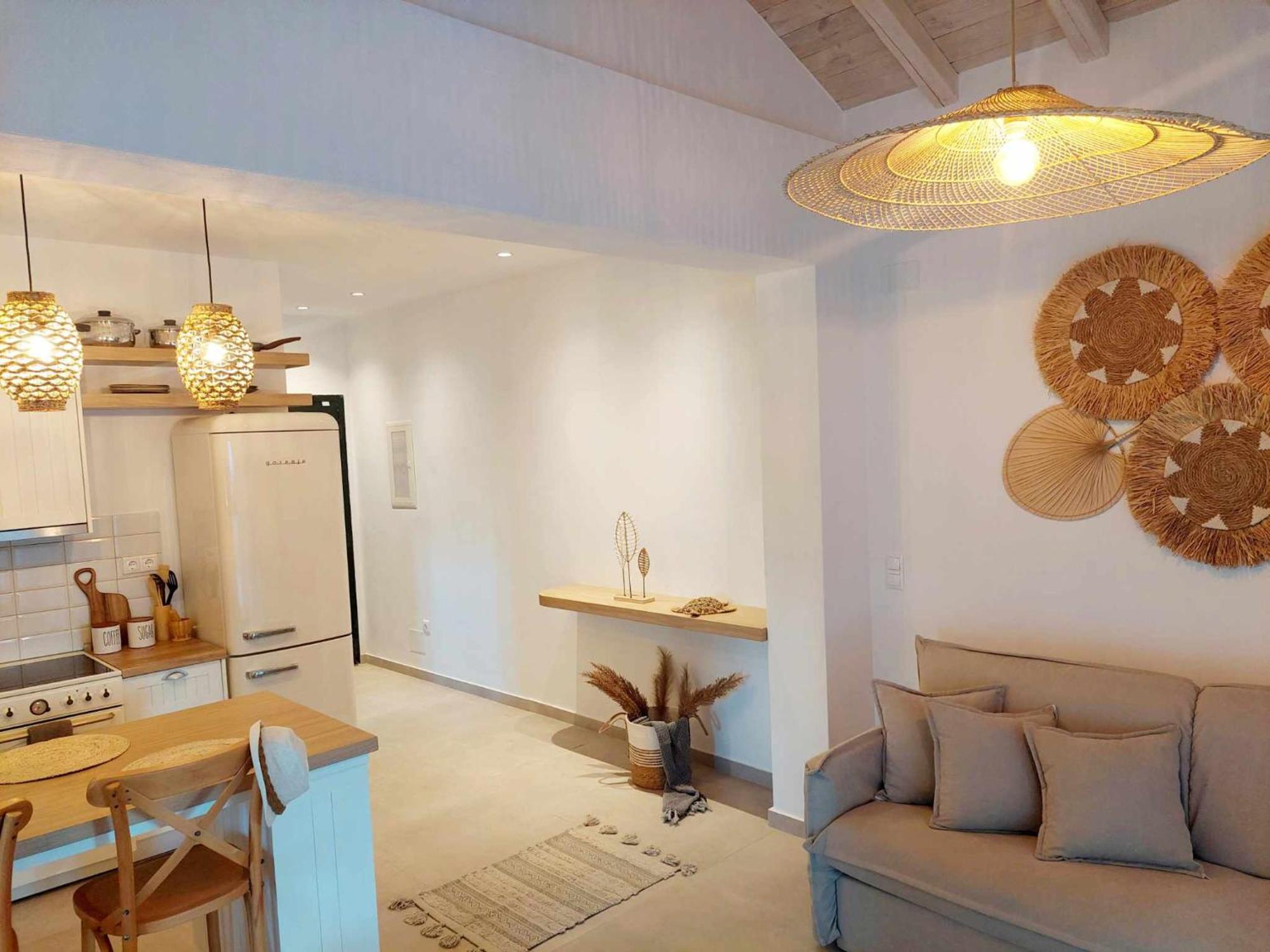Maya Apartments, Modern And Convenient Apartments With Private Parking Σκιάθος Πόλη Εξωτερικό φωτογραφία